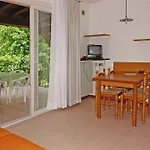 Villaggio Turistico Lugana Marina Apartmanhotel Sirmione