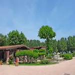 Apartmanhotel Villaggio Turistico Lugana Marina