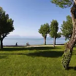 Villaggio Turistico Lugana Marina Apartmanhotel Sirmione