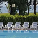 Villaggio Turistico Lugana Marina Apartmanhotel 4*