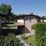 Villaggio Turistico Lugana Marina 4*