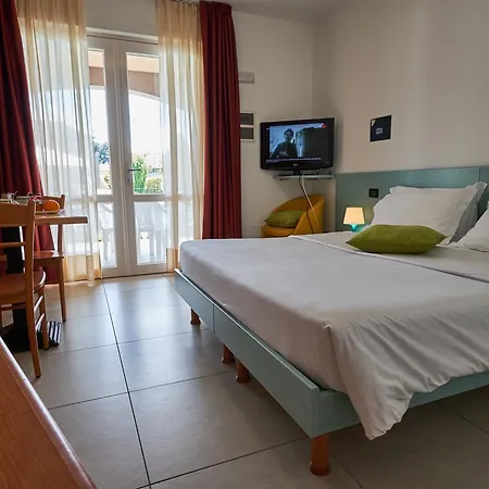 Villaggio Turistico Lugana Marina 4* Sirmione
