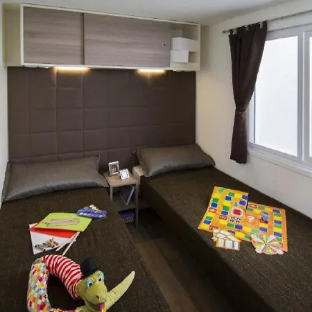 公寓式酒店 露嘉娜玛莉娜乡村公寓式酒店 4*