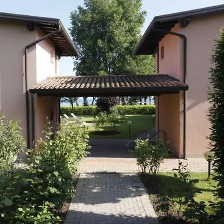 公寓式酒店 露嘉娜玛莉娜乡村公寓式酒店 西尔米奥奈