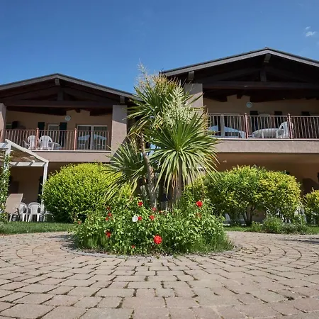 公寓式酒店 露嘉娜玛莉娜乡村公寓式酒店 西尔米奥奈